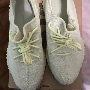 Yeezy butter V2